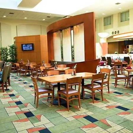 Embassy Suites Boston At Logan Airport 